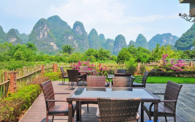 Yangshuo Xining Ge Inn (Yulong River National Tourist Resort)