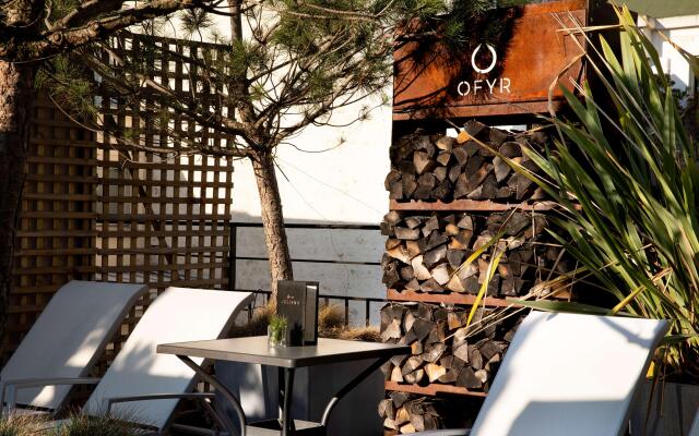 The One Alma Paris
