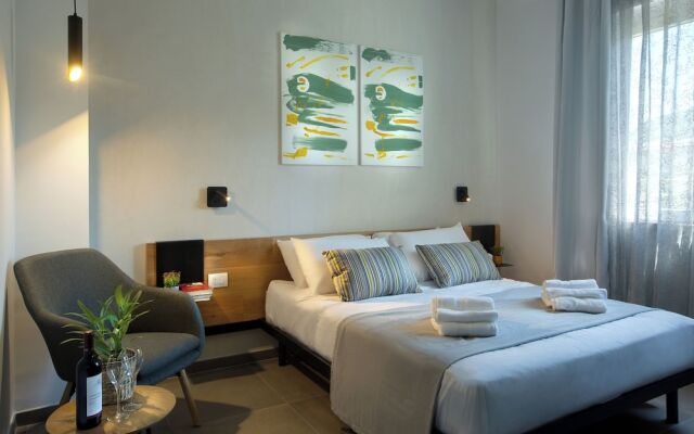 Mare Fuori Rooms