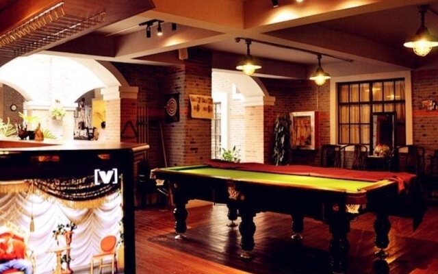 Naza International Youth Hostel