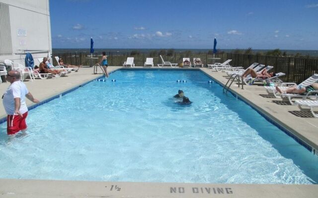 Sea Gate 101 - 1 Br Condo