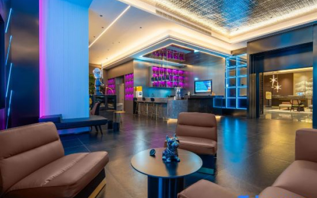 Y Electronic Sports Hotel (Shaoxing Keqiao Town Yintai)