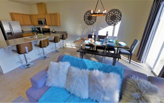 ACO FUN – 4 bd Townhome (1610)