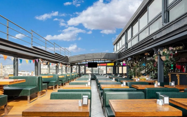 Sanat Hostel Taksim