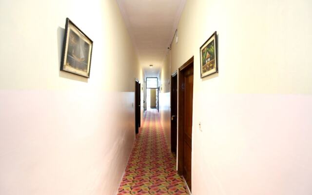 Hotel Nav Classic by OYO Rooms