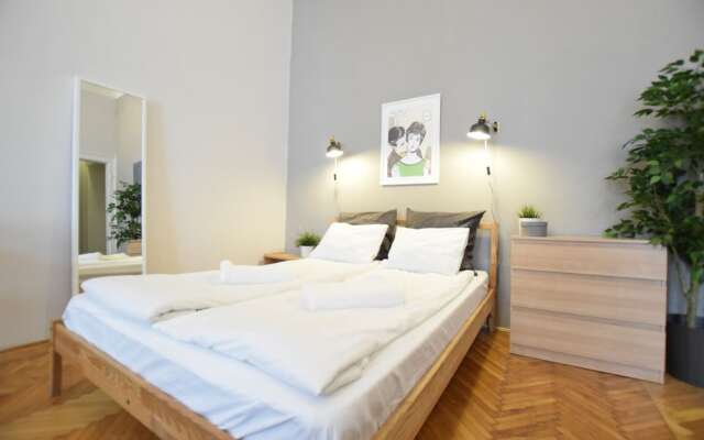 Budget Apartment by Hi5 - Nádor street
