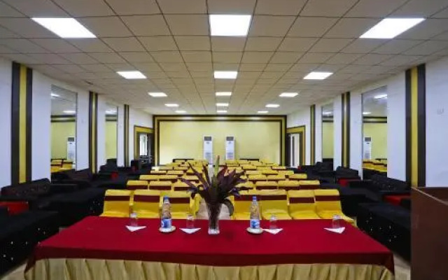 Amrapalli Resorts by OYO Rooms