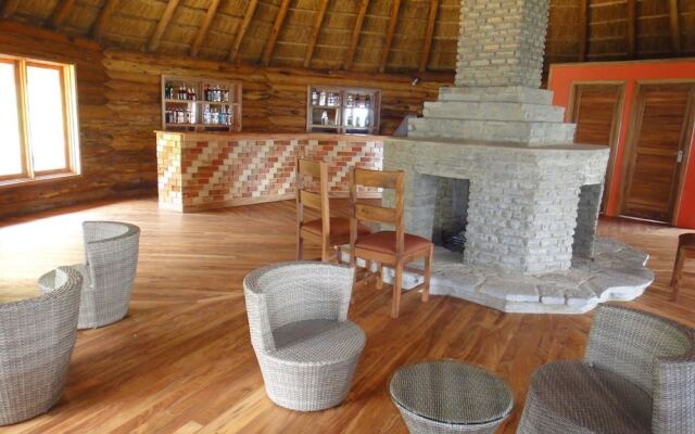 Trackers Safari Lodge Bwindi