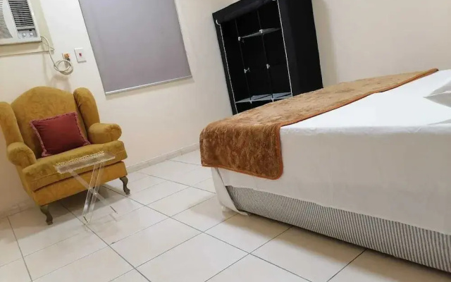 Q Economiy Hotel