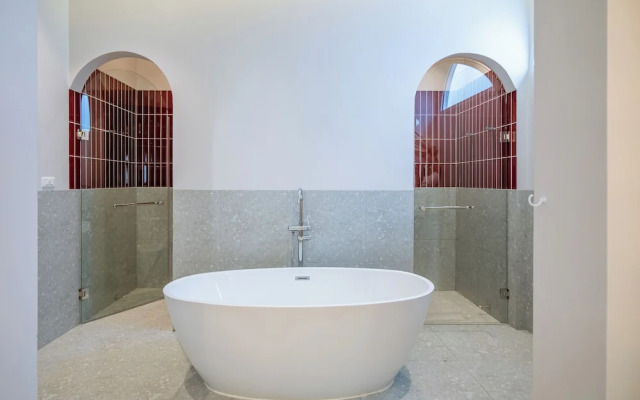 Aadhitiya Private Pool Villas