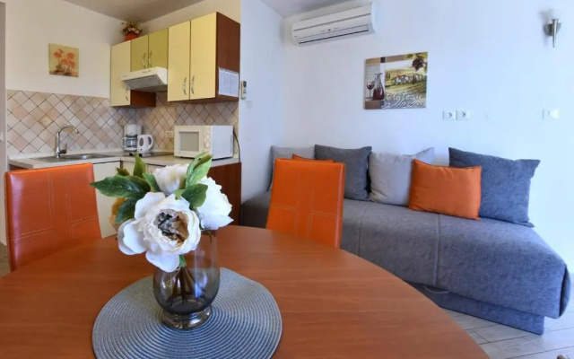 Apartments house Tomic for max 22 persons Maj Poreč - Apartment in Porec - Photo 3