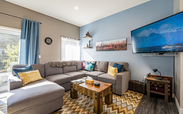 Pillow Top Condo by Revelstoke Vacations