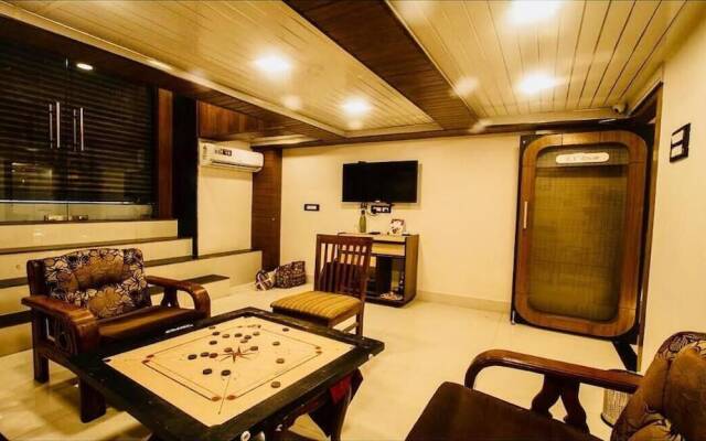 Qubestay Airport Capsule Hotel & Hostel