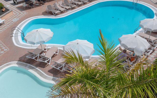 Club Vista Serena
