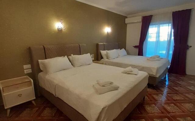 Astoria Hotel