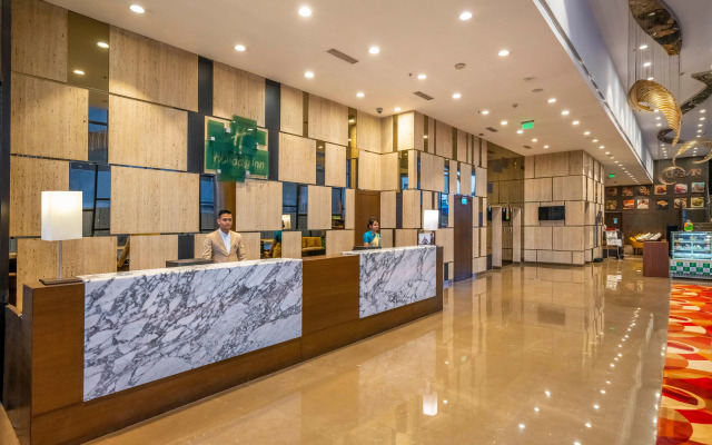 Holiday Inn Kolkata Airport, an IHG Hotel