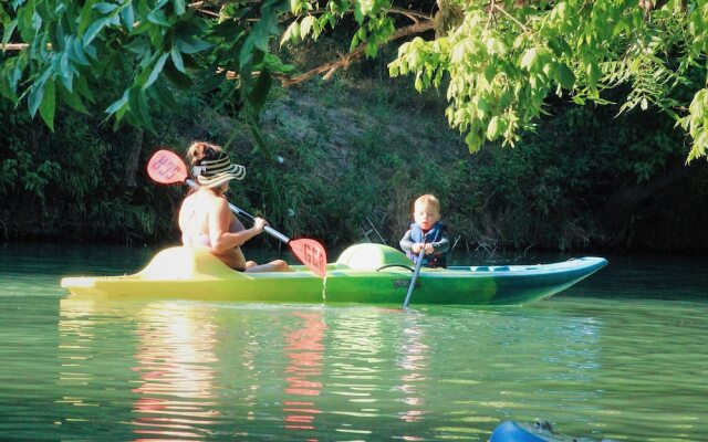 4 Son's Geronimo - Birdhouse Cabin