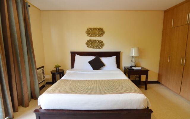 Crosswinds Resort Suites