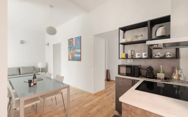 Vatican Beautiful 2Br Apartment With Terrace