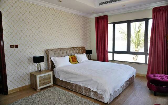 I am Signature Villa In Palm Jumeirah