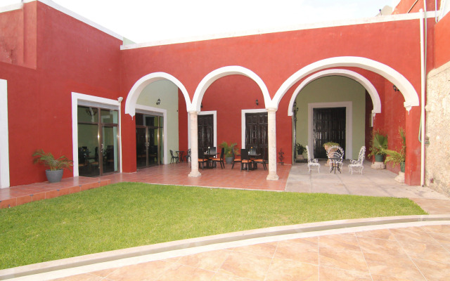 Hotel Embajadores