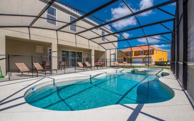 11 Bedroom 9.5 Bathroom 4792sq Foot Villa 7000os