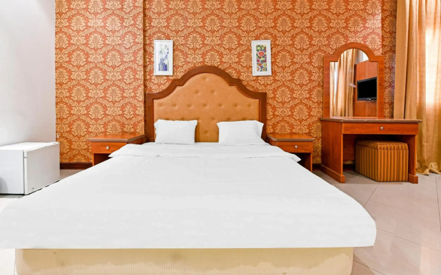 OYO 118 Revira Hotel