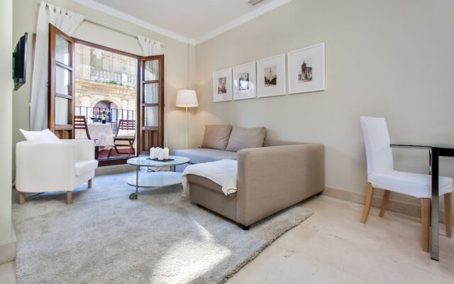 Enjoy Cathedral Views From Private Terrace! Penthouse Catedral III