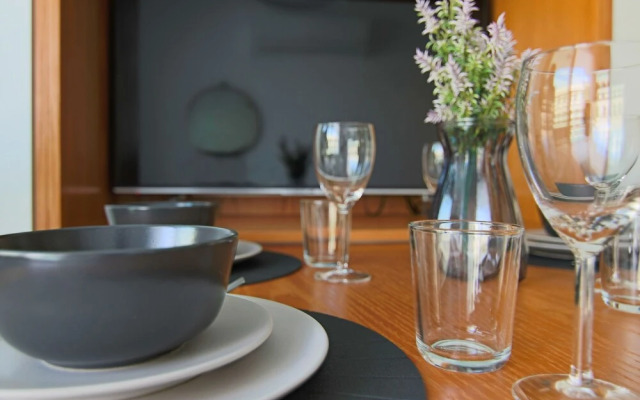 Phaedrus Living: Seaside Luxury Flat Athina 123