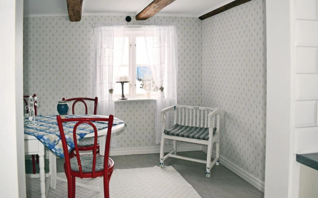 Awesome Home in Tjällmo With 2 Bedrooms and Wifi