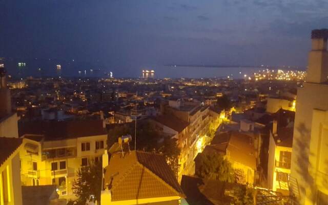 Best View of Thessaloniki Town