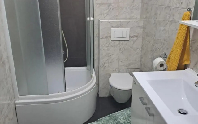 Apartment Mira