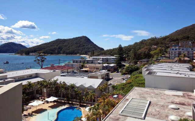 Barrington, 709/35-45 Shoal Bay Road