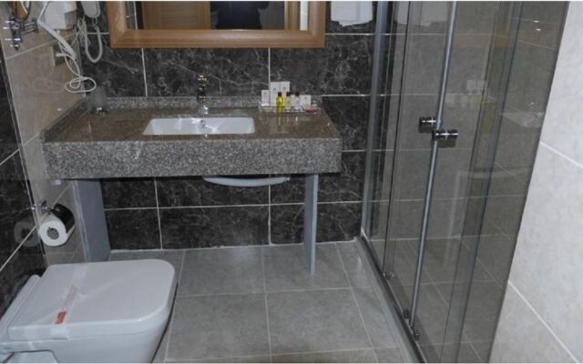 Tasar Royal Hotel