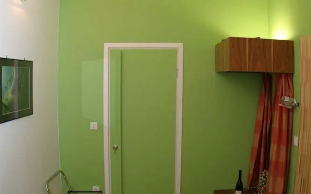 Julija&Robert's Riverview Apartments and Rooms