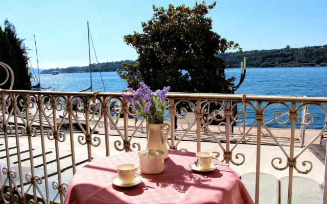 Romantic Benaco Sal - App 01