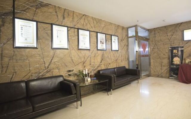 Yayuan Caitian Hotel