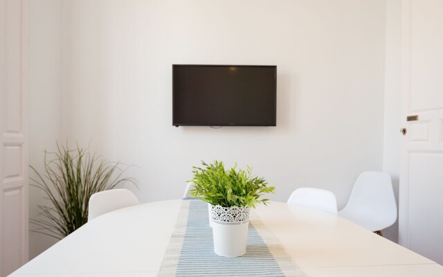 Sunny Malaga Apartments