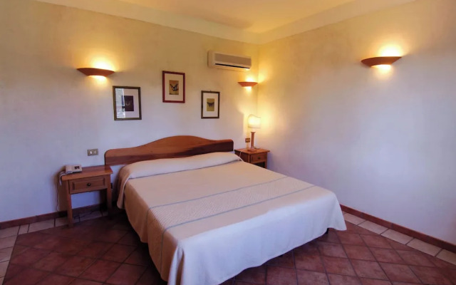 "classical Residence Baia Delle Palme Sleeps 4 - Bilo 4"