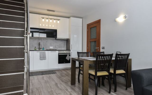 FM Deluxe 2-BDR Maisonette - Vitosha Mountain View