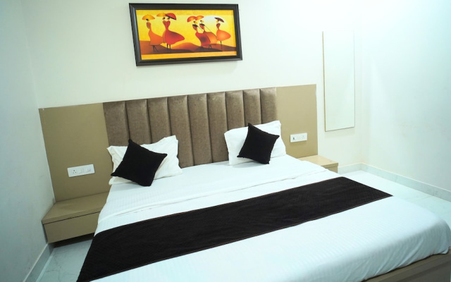 Hotel Shri Radha Sneh Mathura