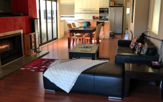 About Time Retreats- Studio Seven