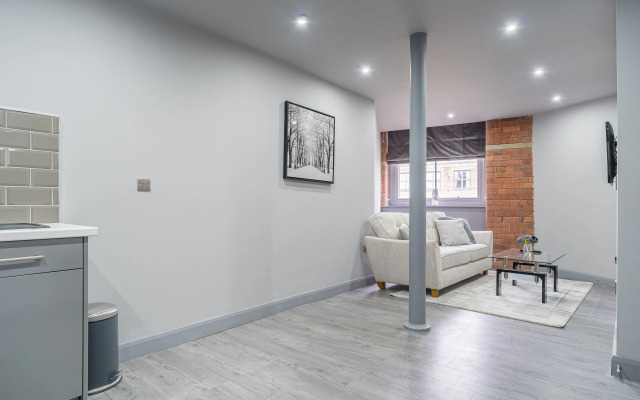 Hotl Aparts at Merchants House