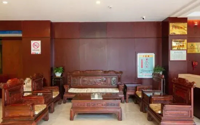 Qihong International Hotel