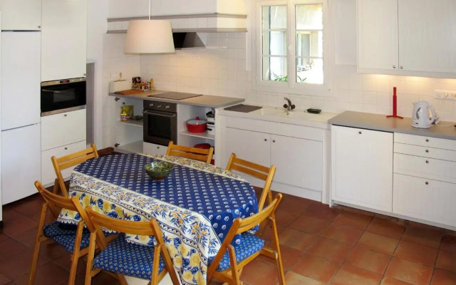 Holiday Home La Rouveyrolle - BSC130