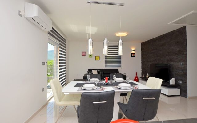 Apartments Golden hour