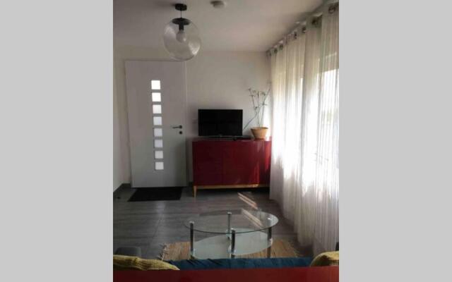 Bel appart rez de jardin 10min centre 5min quai