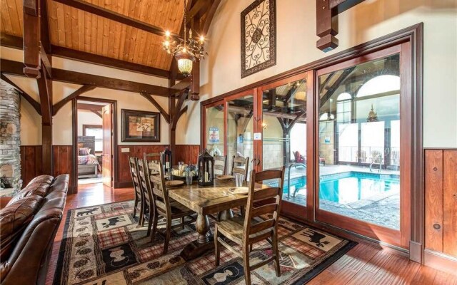 Pool On Summit Point - Four Bedroom Cabin