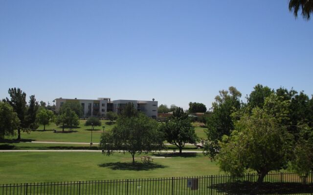 Park Suites at 238 - One Bedroom Apartment