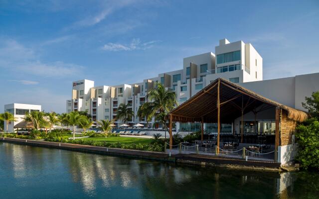 Real Inn Cancún